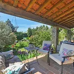 Gorgeous In Casa vacanze Saint-Privat-des-Vieux