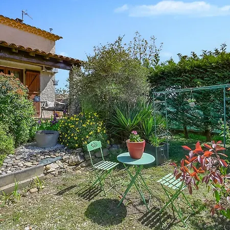 Holiday home Amazing In With Wifi *