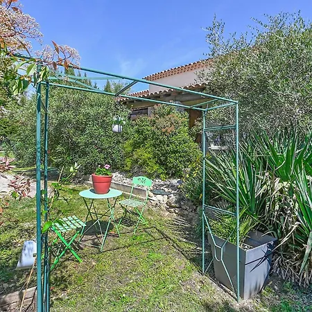 Lovely In * Saint-Privat-des-Vieux